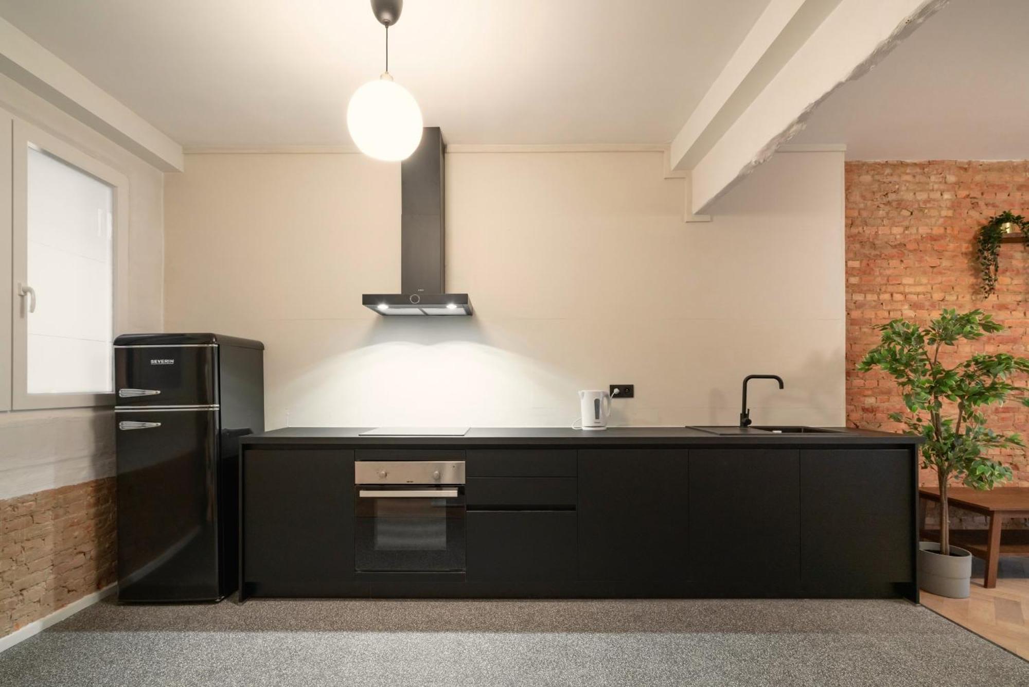 Charming And Spacious Apartments In The Heart Of แอนต์เวิร์ป ภายนอก รูปภาพ