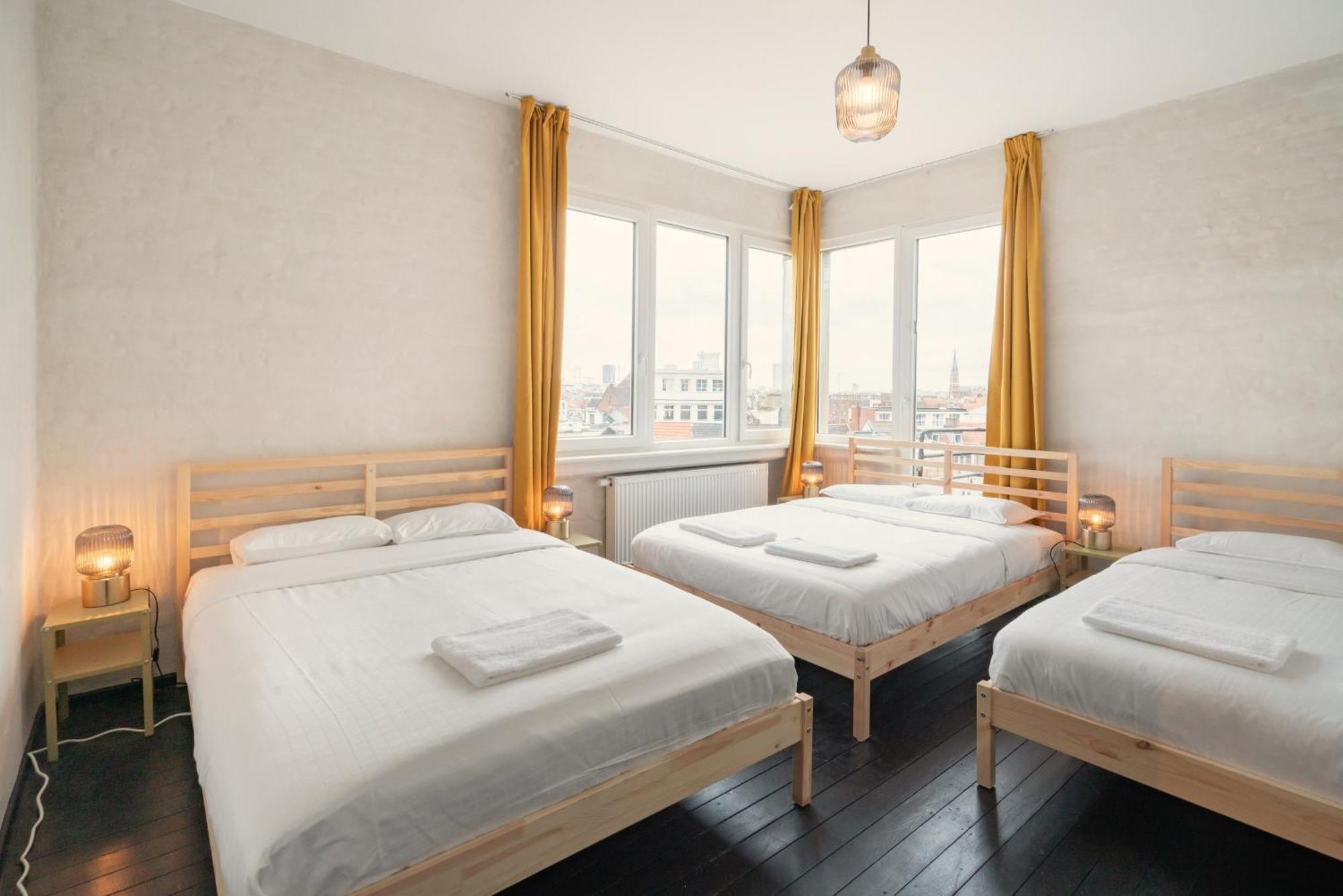 Charming And Spacious Apartments In The Heart Of แอนต์เวิร์ป ภายนอก รูปภาพ